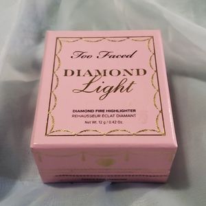 Too faced highlighter